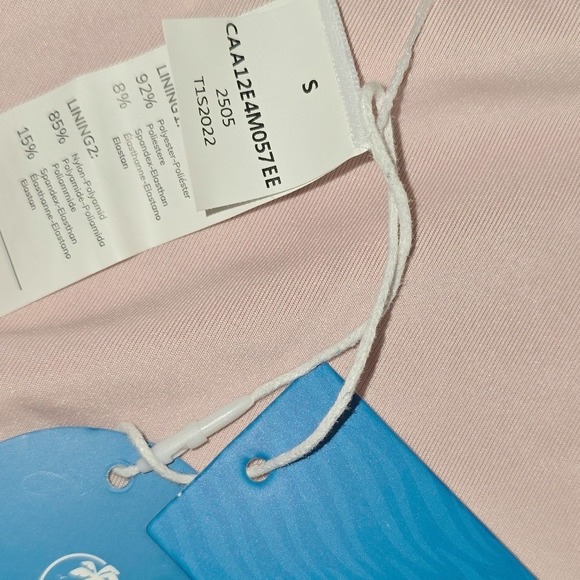 Cupshe Red One Piece Swimsuit Keyhole Back tummy control competiion back NWT S - Picture 5 of 5